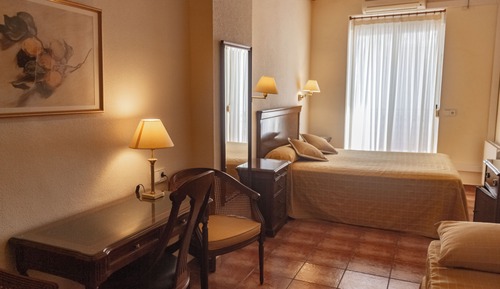 Double Room, 1 Queen Bed, Ensuite, Mountainside