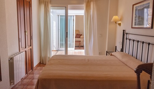 Junior Suite, Tower
