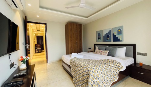 Junior Suite with Balcony