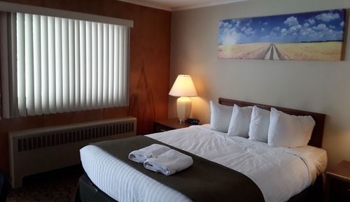 Economy Room