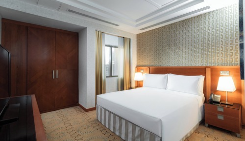 Suite, 2 Bedrooms, Smoking (Club Lounge Access)