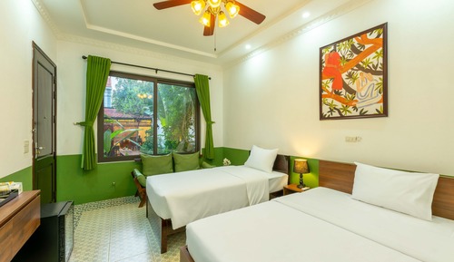 Deluxe Double or Twin Room