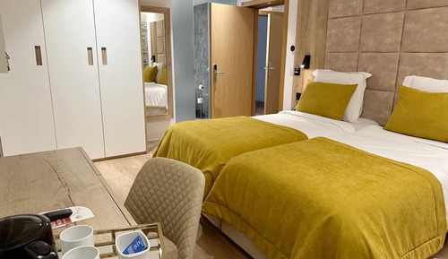 Classic Twin Room