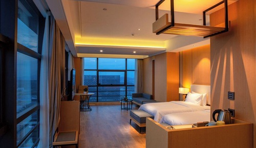 Panoramic Twin Room