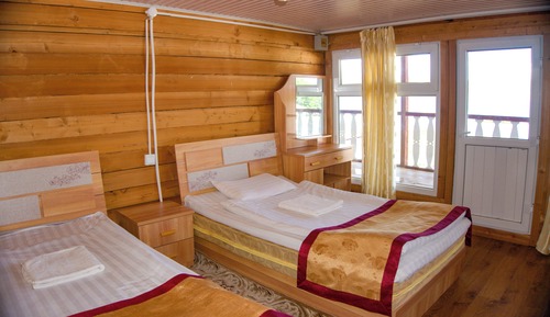 Classic Cabin