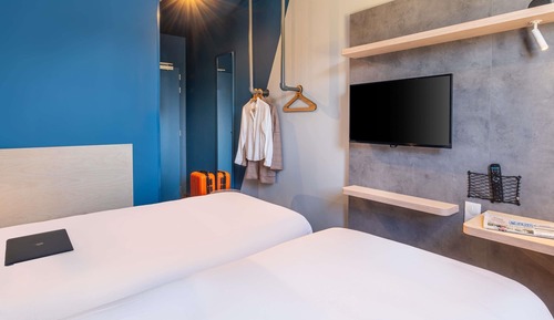 Standard Room, 2 Twin Beds