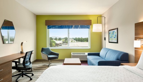 Suite, 1 King Bed