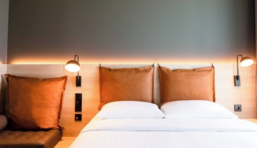 Room, 1 Queen Bed, Non Smoking (View)