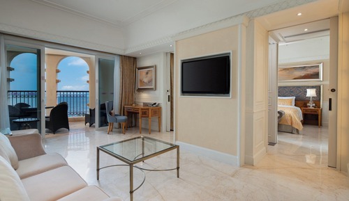 Junior Suite, 1 Bedroom, Club Lounge Access
