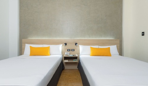 Two Queen Beds, Non-Smoking