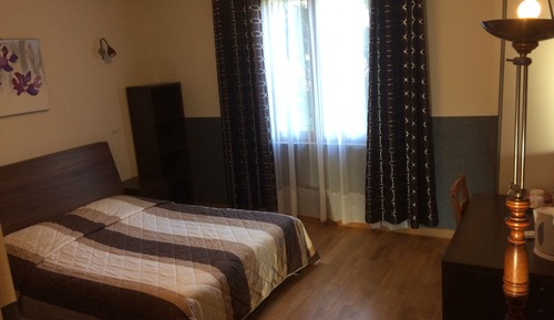 Standard Double Room, Garden View