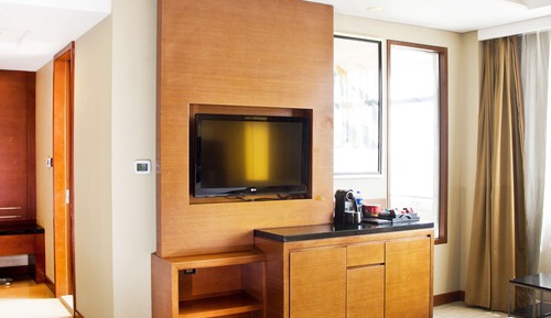 Executive Room, 1 King Bed, Business Lounge Access