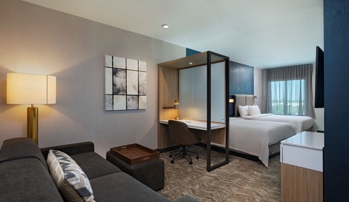 Suite, 2 Queen Beds (Hearing Accessible)
