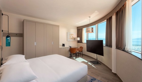Executive Room, 1 King Bed