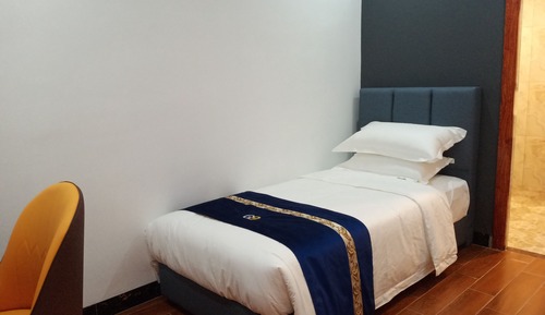 Superior Single Room (No Window)