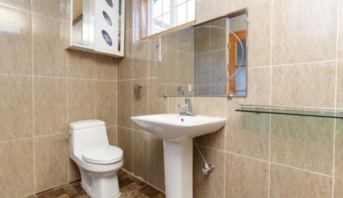 Room (Brahms (Unshared House Duplex))