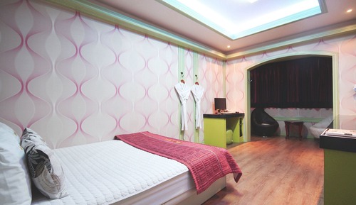 Room (Standard Room)