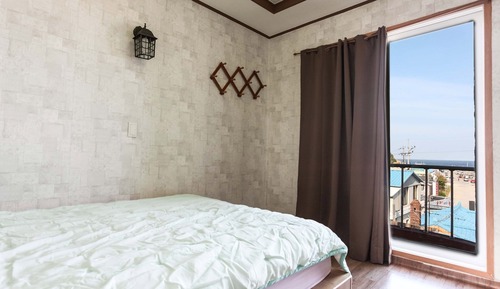 Room (Amante)