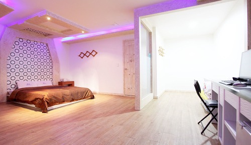 Room (Special Room)