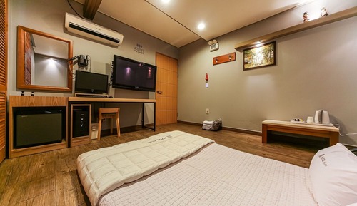 Room (Standard Korean Room)
