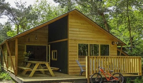 Glamping family lodge 10
