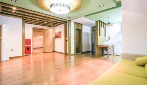 Room (Soil Scent (Unshared House))