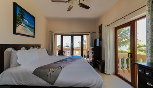 Premier Suite, 3 Bedrooms, Pool View, Oceanfront