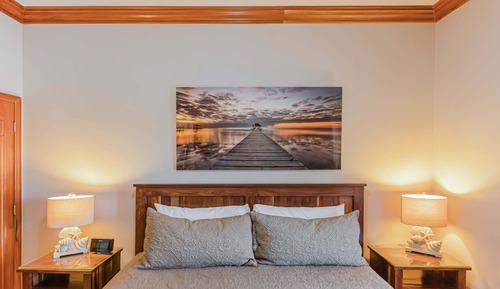 Luxury Condo, 3 Bedrooms, Sea View, Oceanfront