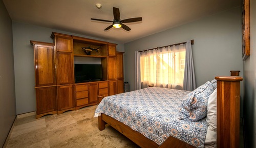 Executive Condo, 3 Bedrooms, Beach View, Oceanfront