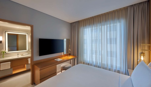 Corner Apartment, 2 Bedrooms, 2 King Beds