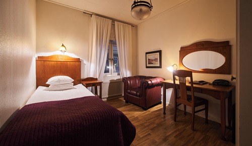 Superior Single Room