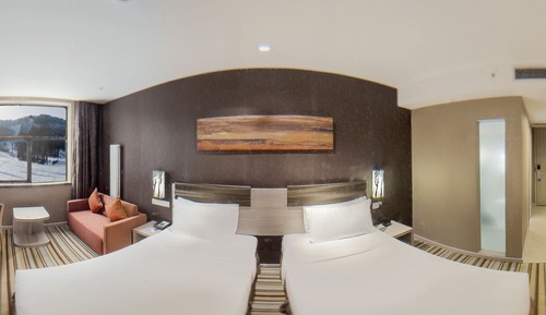 Standard Room, 1 King Bed