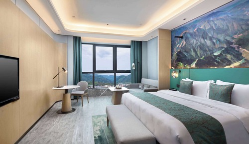 Executive Room, 1 King Bed, Non Smoking, River View