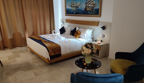 Superior Double Room, 1 King Bed, Non Smoking, Beach View