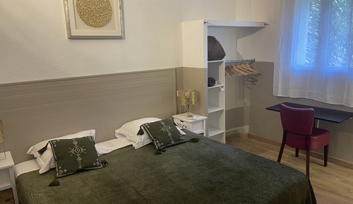 Standard Triple Room, Ensuite
