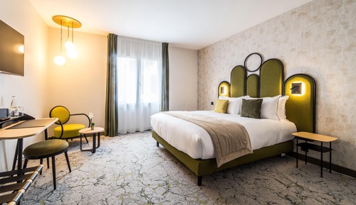 Superior Room, 2 Twin Beds, Non Smoking (Larger Room)