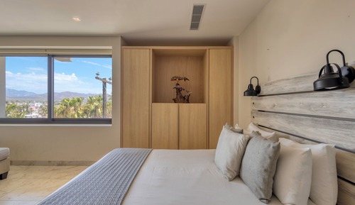 Grand Loft
