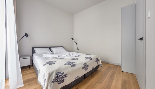 Apartment (A7)