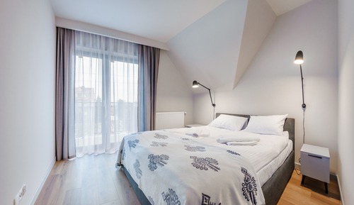 Apartment (A25)