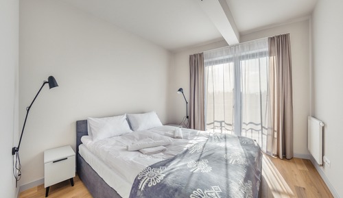 Apartment (A17)