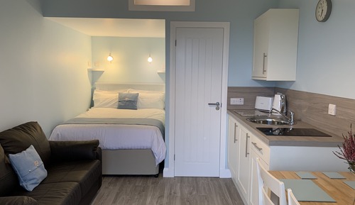 Cabin (Uig View)