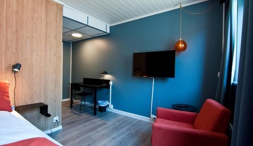 Superior Single Room