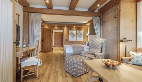 Premium Room