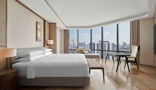 Presidential Suite, 1 King Bed, City View