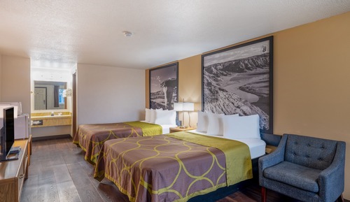 Room, 2 Queen Beds, Non Smoking