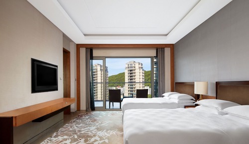 Room, 2 Twin Beds, Garden View