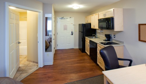 Studio Suite, 1 Queen Bed