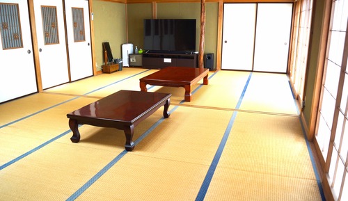Japanese Style Room for 14 Guests