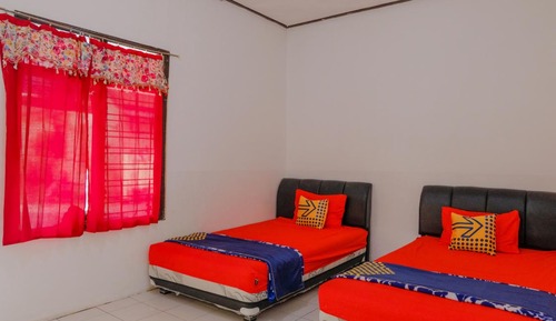 Economy Twin Room