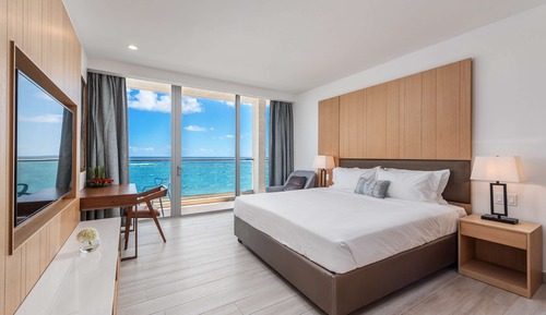 Room, 1 King Bed, Balcony